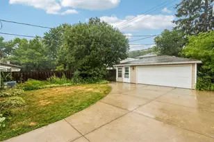 4628 N Hollywood Ave, Whitefish Bay, WI 53211 - Photo 39