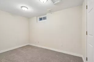 4628 N Hollywood Ave, Whitefish Bay, WI 53211 - Photo 37