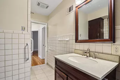 4628 N Hollywood Ave, Whitefish Bay, WI 53211 - Photo 21