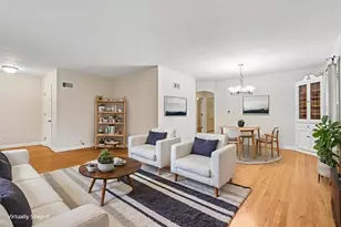 4628 N Hollywood Ave, Whitefish Bay, WI 53211 - Photo 3