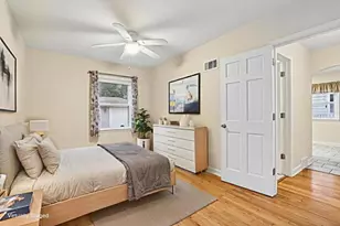 4628 N Hollywood Ave, Whitefish Bay, WI 53211 - Photo 25