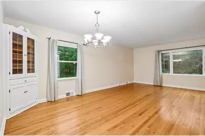 4628 N Hollywood Ave, Whitefish Bay, WI 53211 - Photo 13