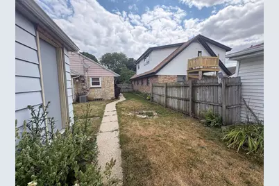 4343 N 68th St, Milwaukee, WI 53216 - Photo 7