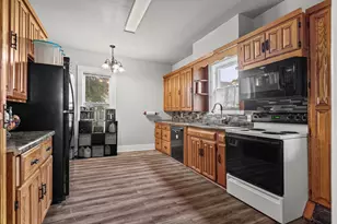 420 Monroe St, Sparta, WI 54656 - Photo 13