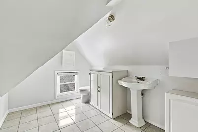 730  Park Ave, Racine, WI 53403 - Photo 31