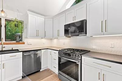 19800 W Briar Ridge Dr, Brookfield, WI 53045 - Photo 19