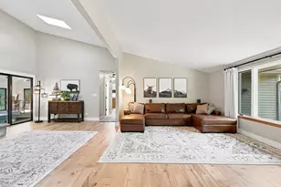 19800 W Briar Ridge Dr, Brookfield, WI 53045 - Photo 13