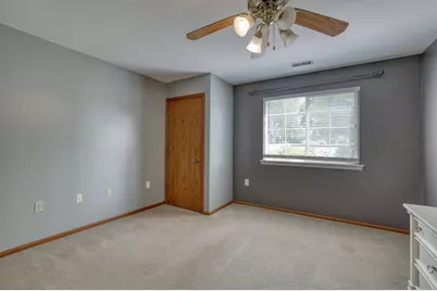 4875  Easy St #5, Delafield, WI 53029 - Photo 15