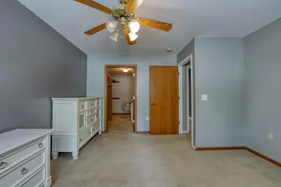 4875  Easy St #5, Delafield, WI 53029 - Photo 17