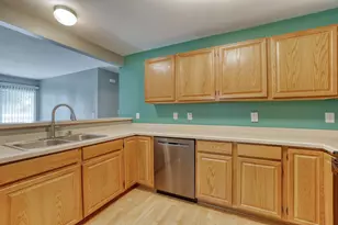 4875 Easy St, Delafield, WI 53029 - Photo 7