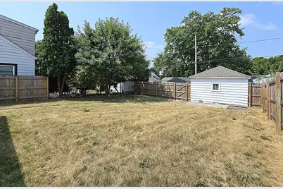 3337 N 83rd St, Milwaukee, WI 53222 - Photo 37