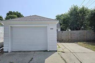 3337 N 83rd St, Milwaukee, WI 53222 - Photo 39