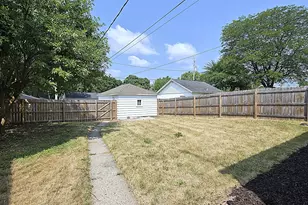 3337 N 83rd St, Milwaukee, WI 53222 - Photo 35