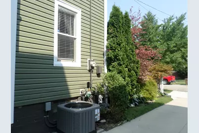 2111  53rd St, Kenosha, WI 53140 - Photo 29
