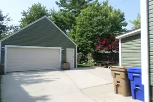 2111 53rd St, Kenosha, WI 53140 - Photo 21
