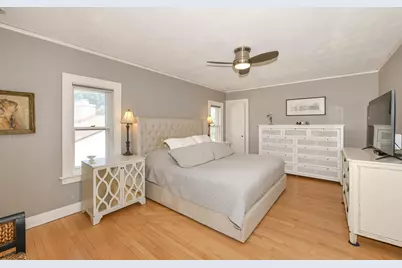 2510 N Harding Blvd, Wauwatosa, WI 53226 - Photo 23