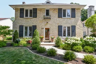 2510 N Harding Blvd, Wauwatosa, WI 53226 - Photo 1