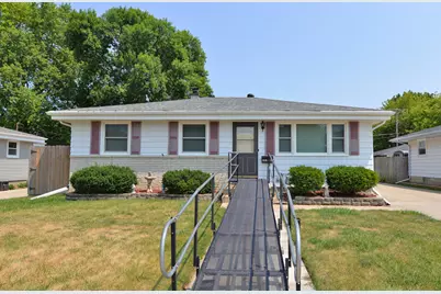 2207  Illinois St, Racine, WI 53405 - Photo 35