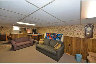 2207  Illinois St, Racine, WI 53405 - Photo 21