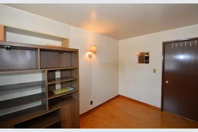 2207  Illinois St, Racine, WI 53405 - Photo 15
