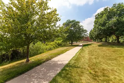 4731 S Hunter Ln, New Berlin, WI 53151 - Photo 29