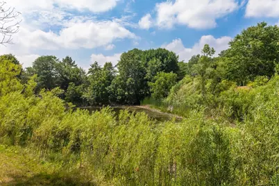4731 S Hunter Ln, New Berlin, WI 53151 - Photo 25