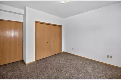 140 W Commerce Blvd #311, Slinger, WI 53086 - Photo 25