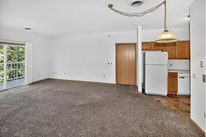 140 W Commerce Blvd #311, Slinger, WI 53086 - Photo 5