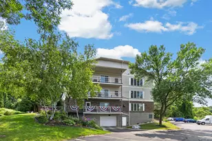 140 W Commerce Blvd, Slinger, WI 53086 - Photo 41