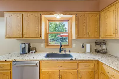 688 W Hickory Ln, Saukville, WI 53080 - Photo 13