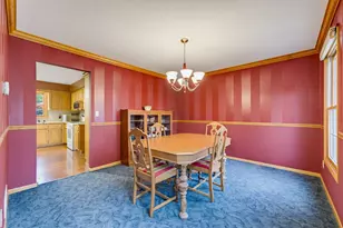 688 W Hickory Ln, Saukville, WI 53080 - Photo 9