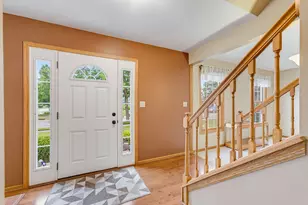688 W Hickory Ln, Saukville, WI 53080 - Photo 5