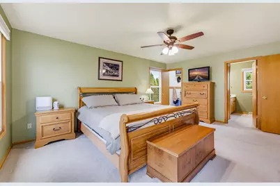 688 W Hickory Ln, Saukville, WI 53080 - Photo 19
