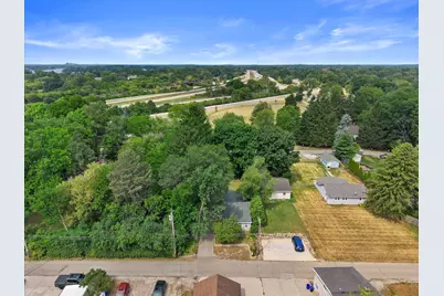 W342N4861 W Lindy Ln, Oconomowoc, WI 53058 - Photo 33