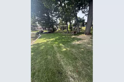 W342N4861 W Lindy Ln, Oconomowoc, WI 53058 - Photo 45