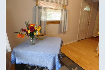 3438 S 81st St, Milwaukee, WI 53219 - Photo 7