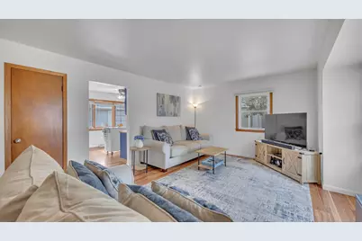 2917 S 15th St, Sheboygan, WI 53081 - Photo 5