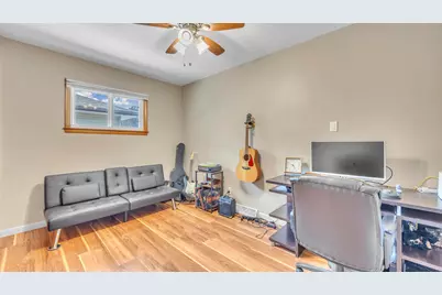 2917 S 15th St, Sheboygan, WI 53081 - Photo 11