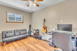 2917 S 15th St, Sheboygan, WI 53081 - Photo 11
