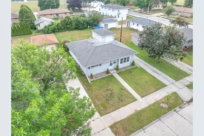 2917 S 15th St, Sheboygan, WI 53081 - Photo 31