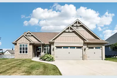 517  Spur Rd, Slinger, WI 53086 - Photo 5