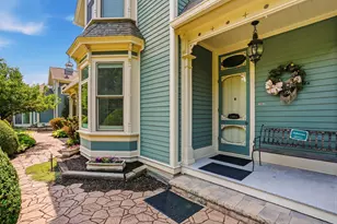 12921 N Fox Hollow Rd, Mequon, WI 53097 - Photo 5