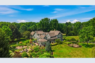 12921 N Fox Hollow Rd, Mequon, WI 53097 - Photo 31