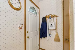 5380 S 23rd St, Milwaukee, WI 53221 - Photo 13