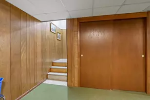 5380 S 23rd St, Milwaukee, WI 53221 - Photo 33