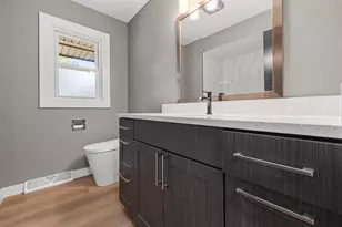 525 W Loos St, Hartford, WI 53027 - Photo 19