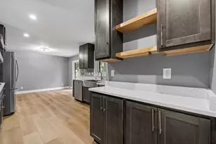 525 W Loos St, Hartford, WI 53027 - Photo 15