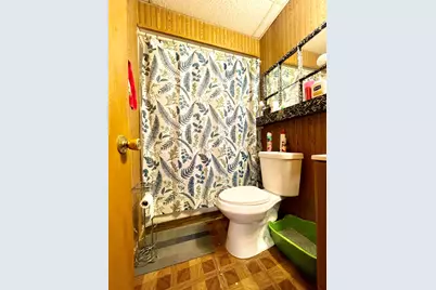2560 S 12th St, Milwaukee, WI 53215 - Photo 19