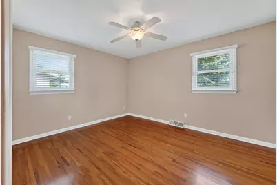 643  Winter St, Onalaska, WI 54650 - Photo 17