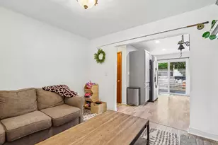 1517 Meadow Ct, Port Washington, WI 53074 - Photo 15